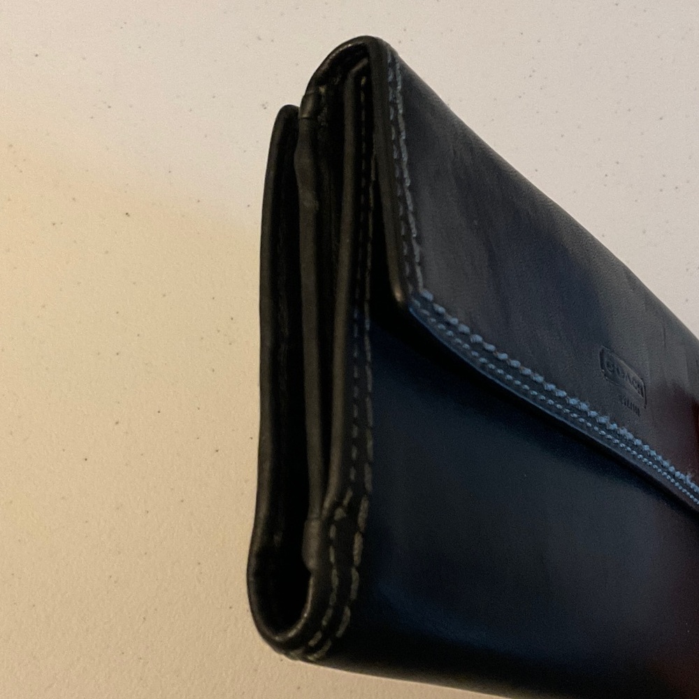 COACH Vintage Black Leather Turnlock Wallet - Picture 8 of 14